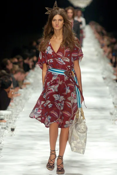 Look 38